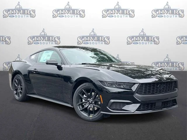 2026 Ford Mustang EcoBoost Fastback's photo