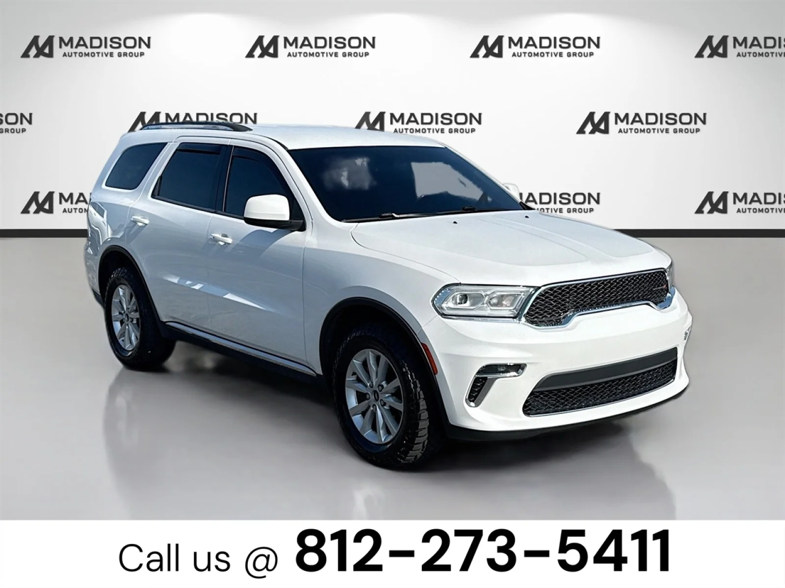 Used 2021 White Dodge SXT Plus image 3