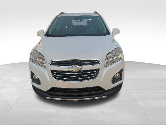 Used 2015 White Chevrolet LTZ image 8