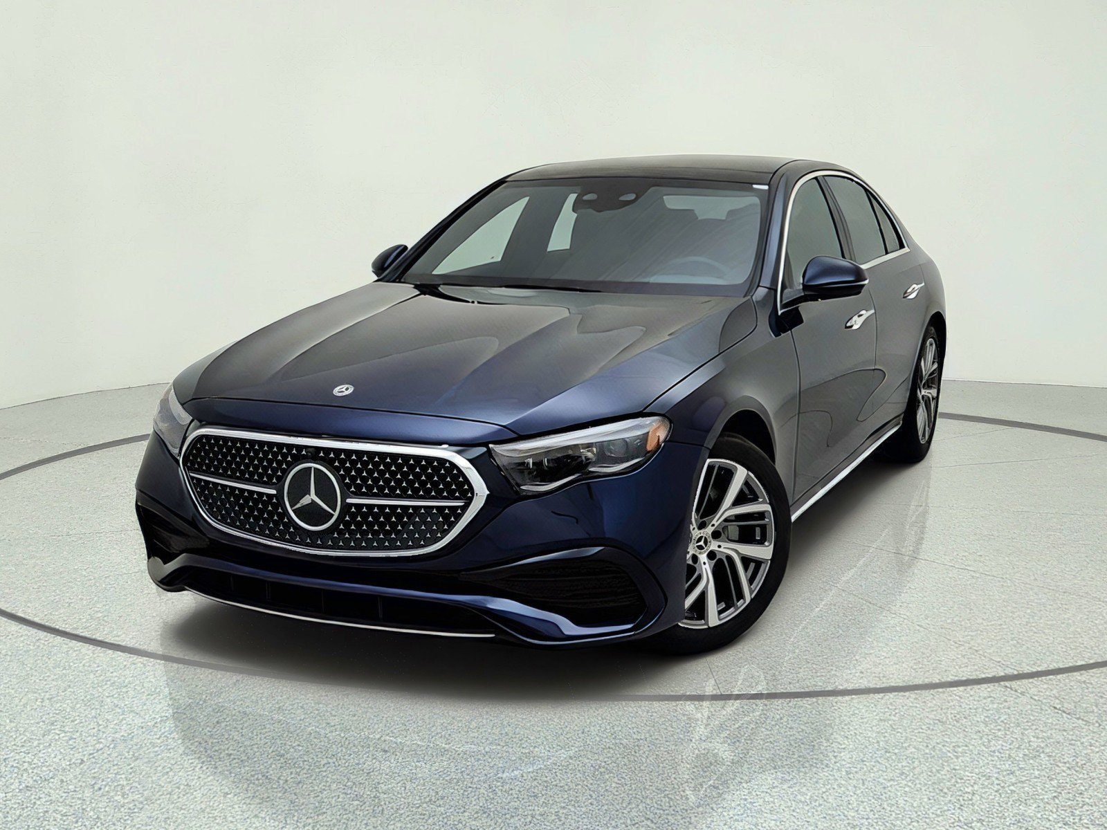 New 2026 Nautical Blue Metallic Mercedes-Benz E 350 RWD Sedan image 34