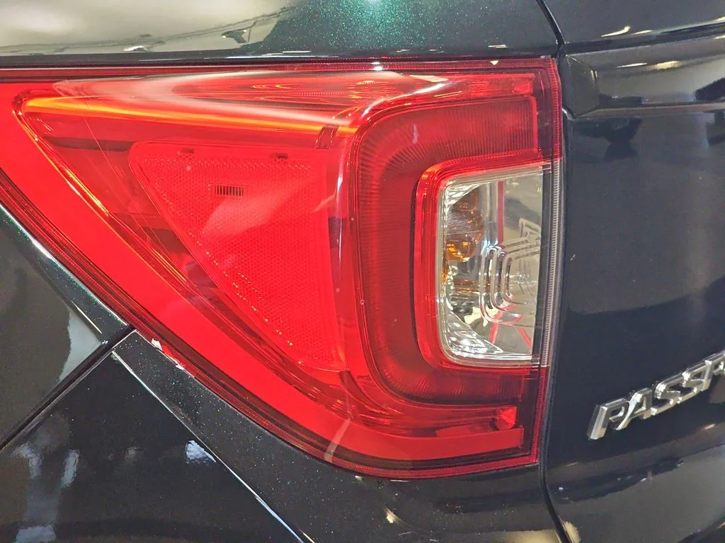 Used 2020 Green Honda Elite image 36