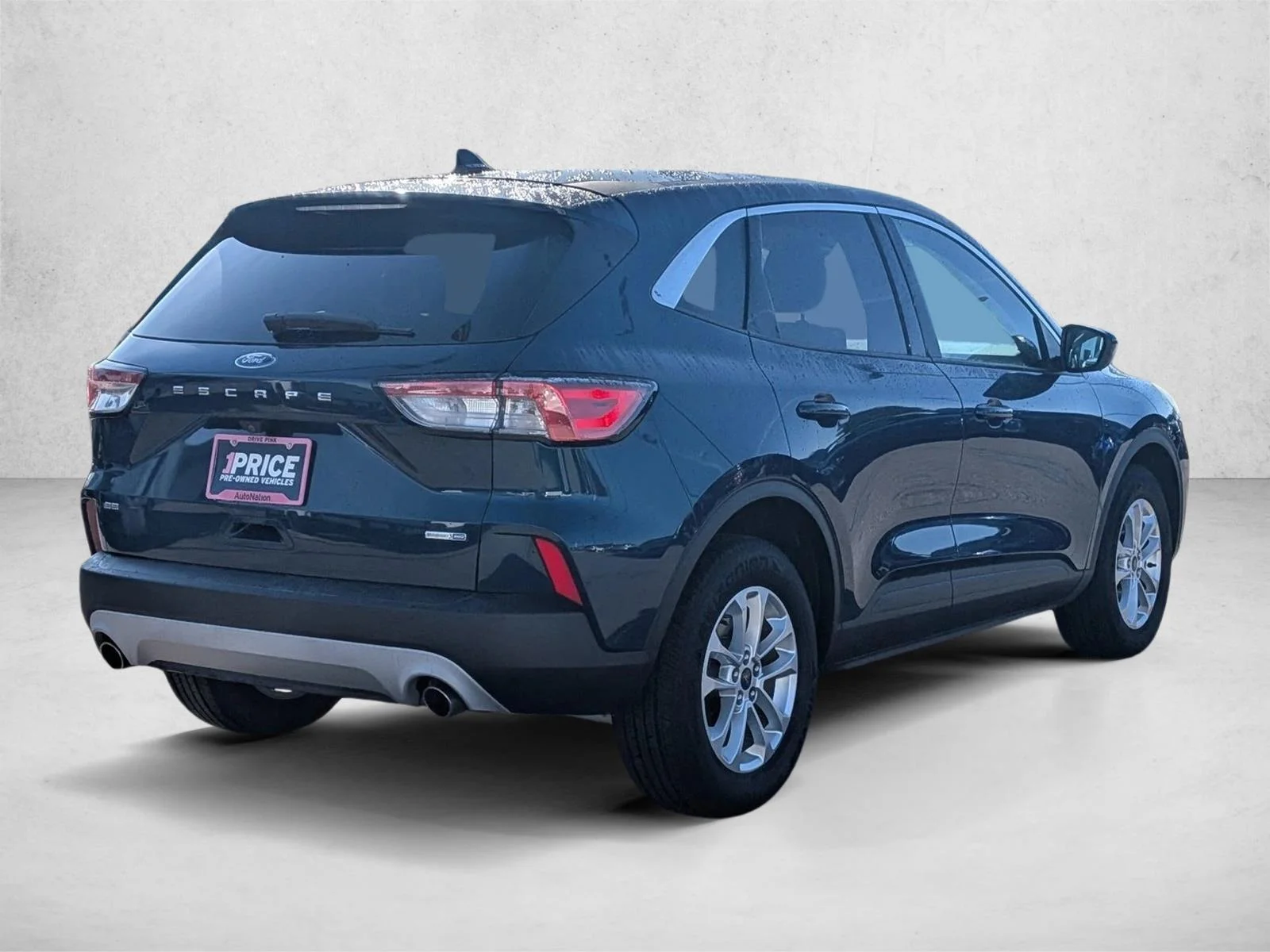 Used 2020 Dark Persian Green Metallic Ford SE image 5
