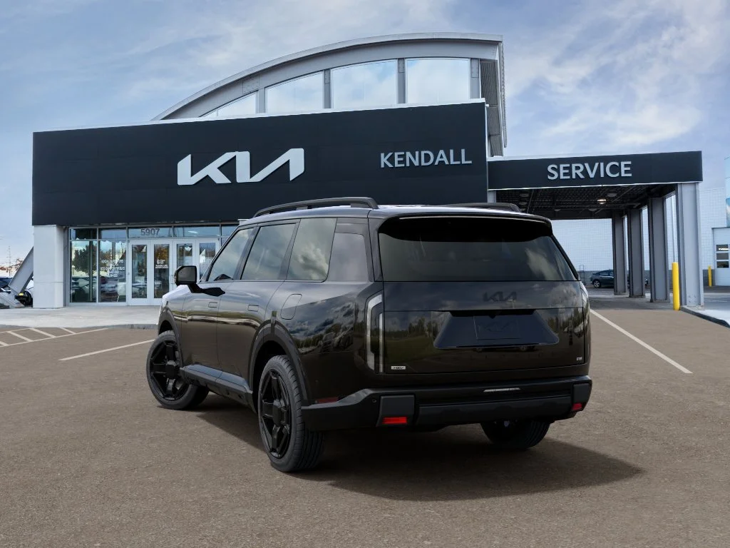 New 2027 Ebony Black Kia X-LINE SX PRESTIGE image 4