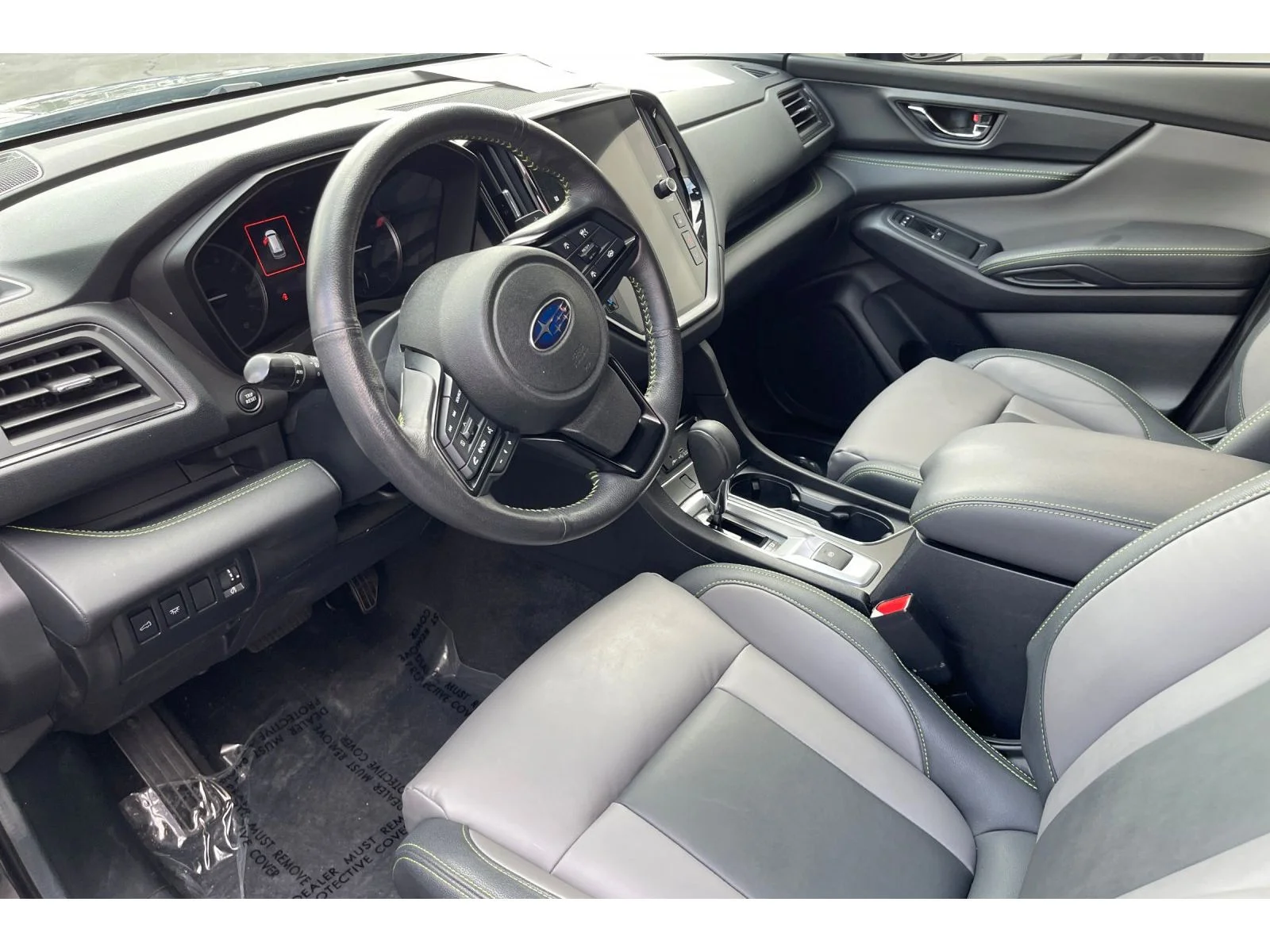 Used 2024 Magnetite Gray Metallic Subaru Onyx Edition image 10