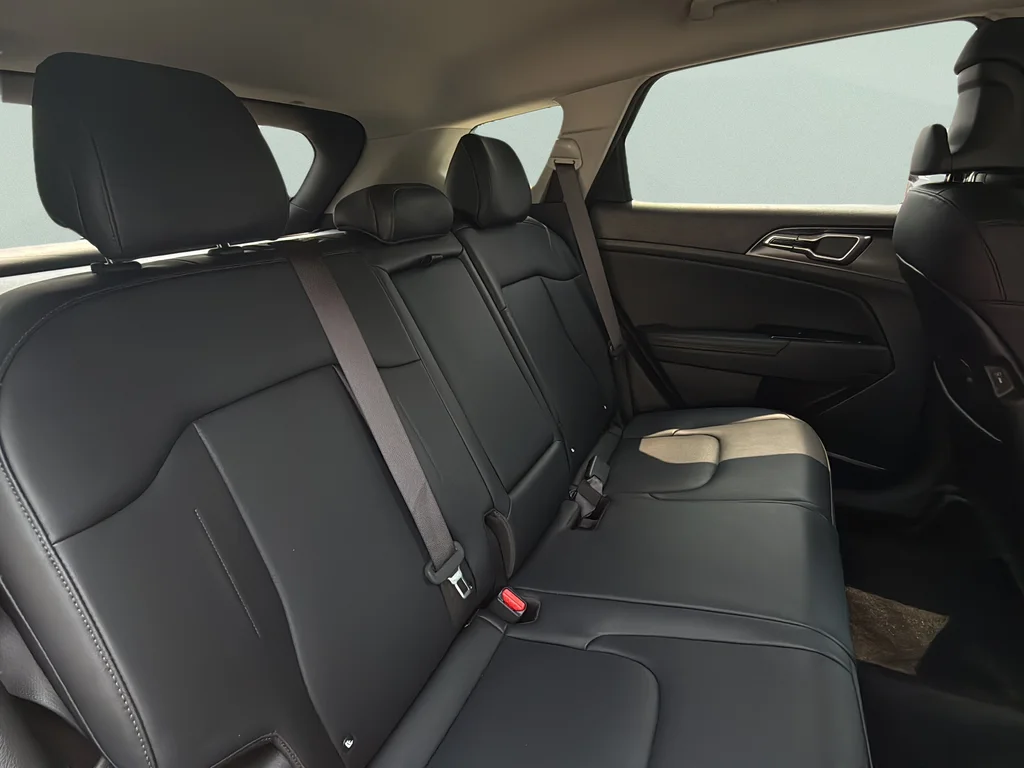Used 2023 Fusion Black Kia EX image 20