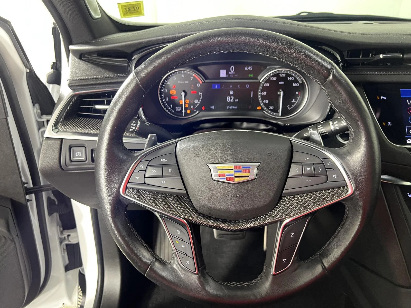 Used 2023 Crystal White Tricoat Cadillac AWD Sport image 29