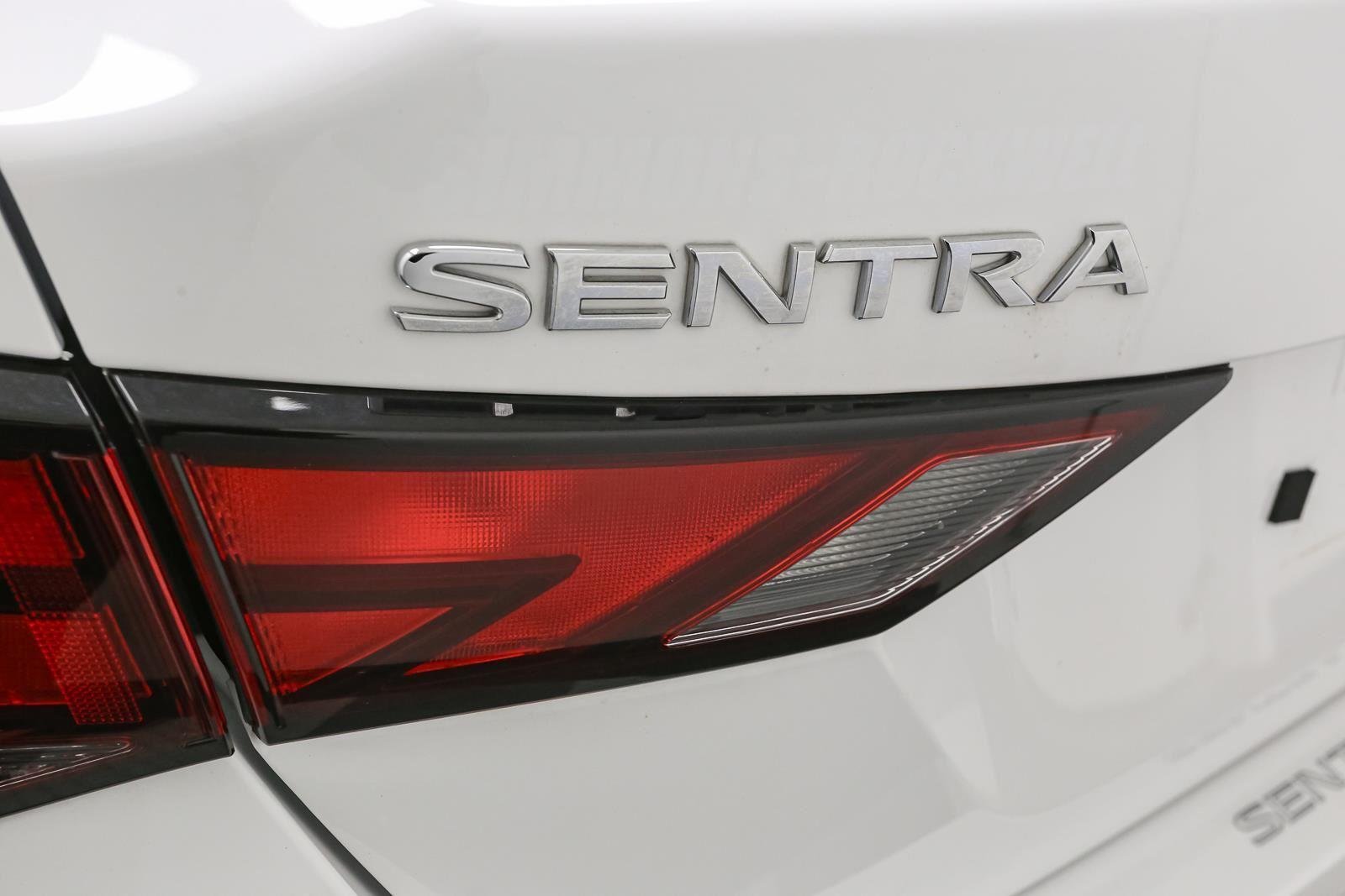 Used 2020 Fresh Powder Nissan SV image 11