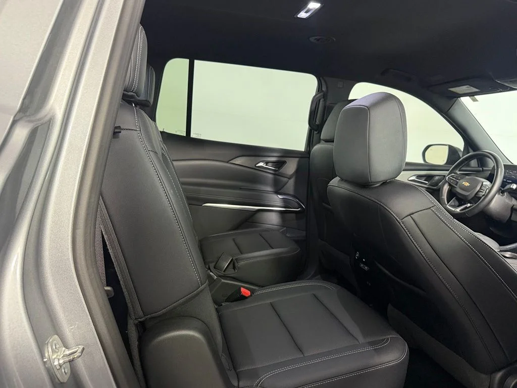 Certified Used 2025 Gray Chevrolet LT image 21
