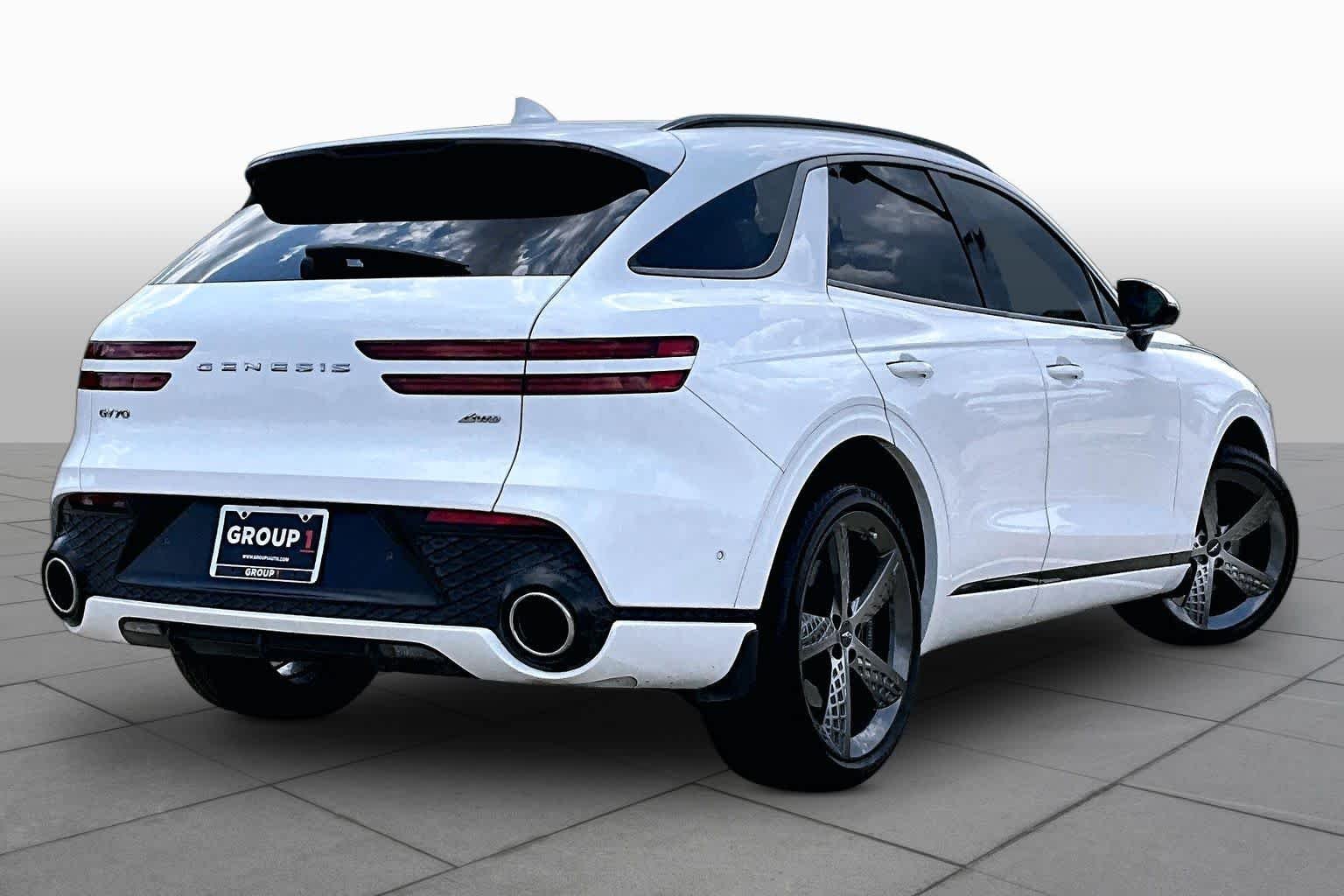 Used 2023 Uyuni White Genesis 2.5T image 13