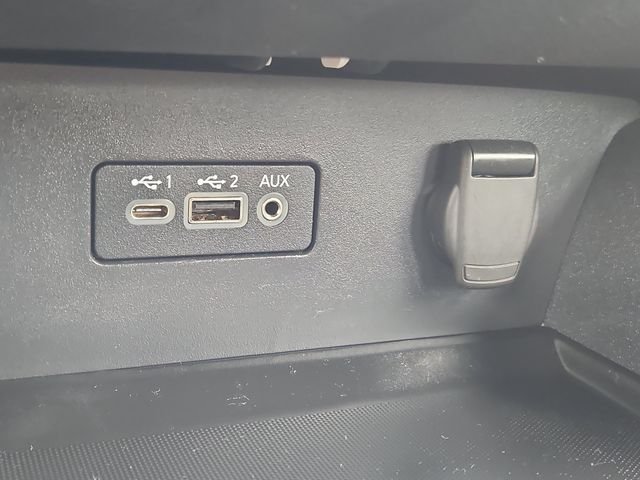 Certified Used 2022 Gray Nissan 2.5 SR image 10
