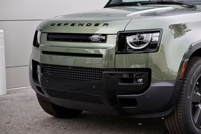 New 2026 Woolstone Green LAND ROVER S image 2