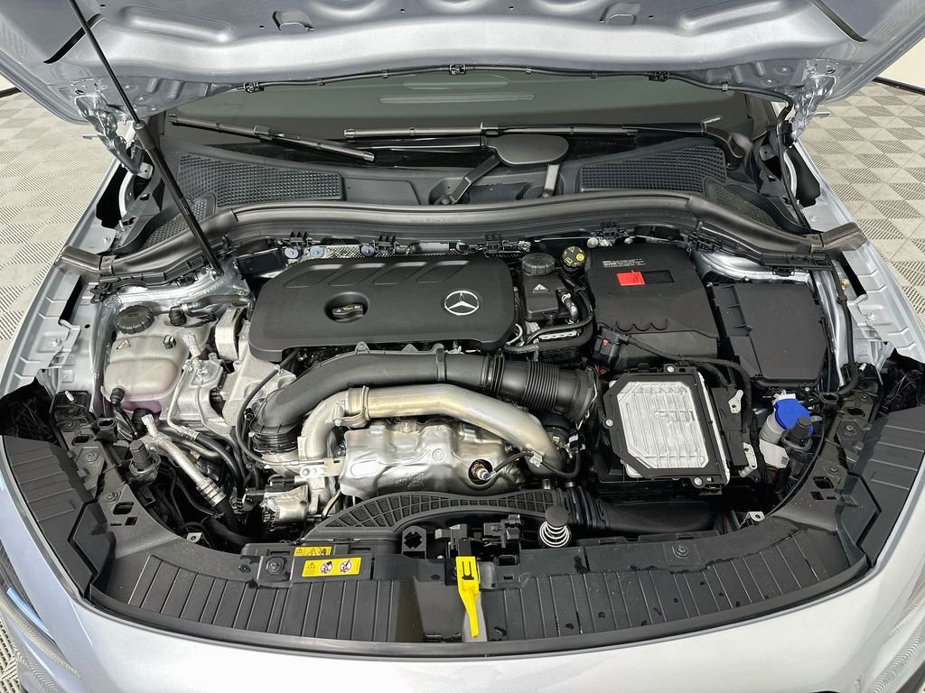 Used 2026 Silver Mercedes-Benz GLA 250 image 30