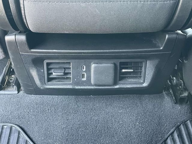 Used 2025 White Chevrolet LT image 12