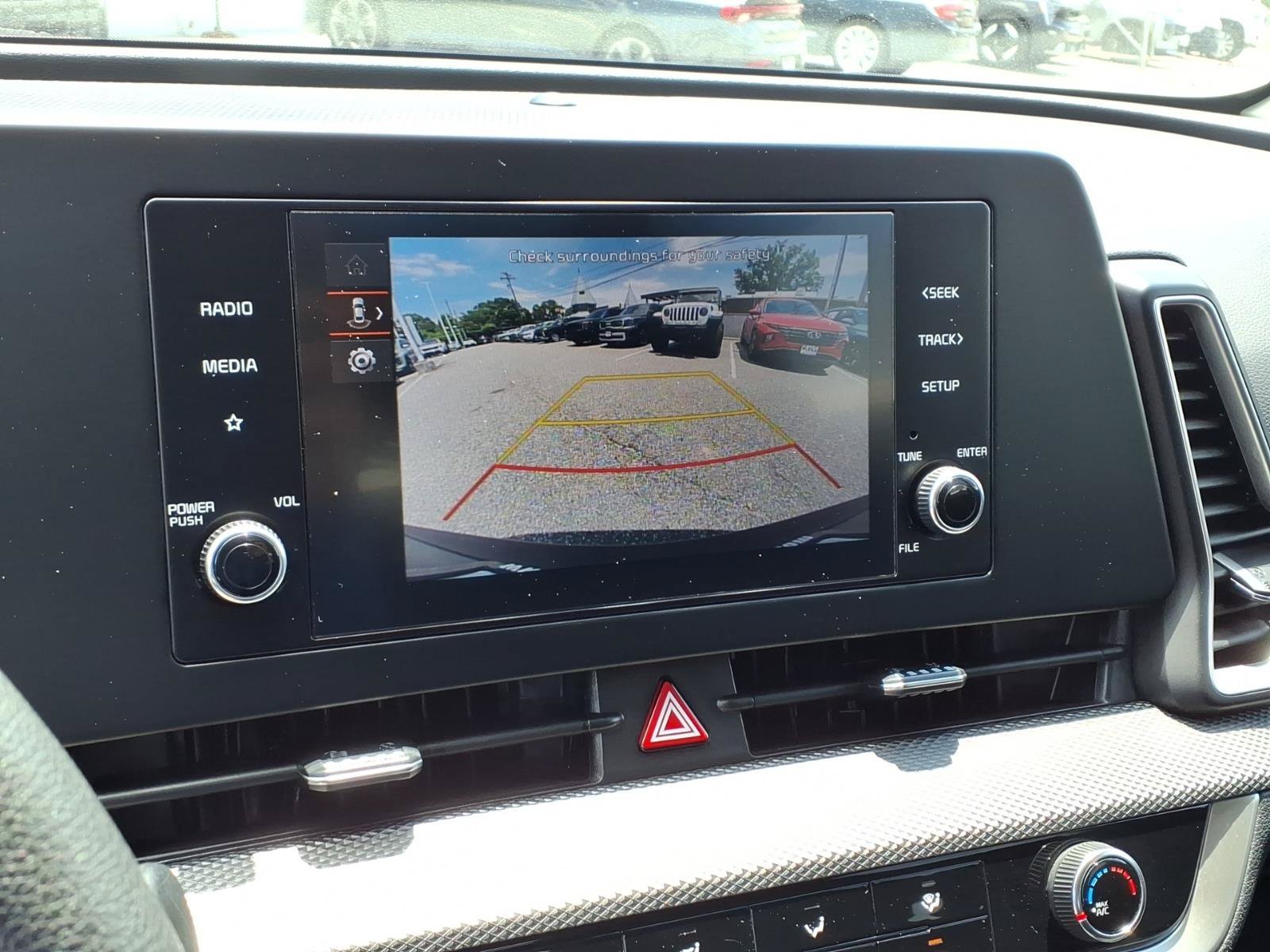 Certified Used 2024 Snow White Pearl Kia LX image 4