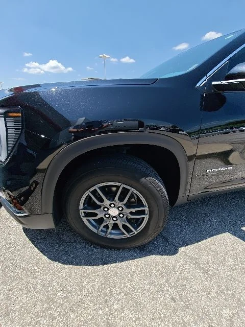 Used 2025 Black GMC Elevation image 7