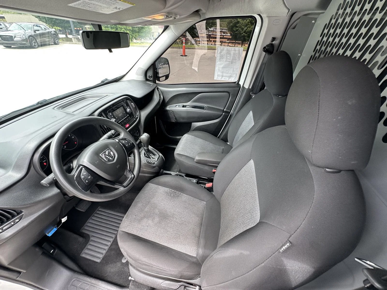 Used 2022 Bright White Ram Tradesman image 10