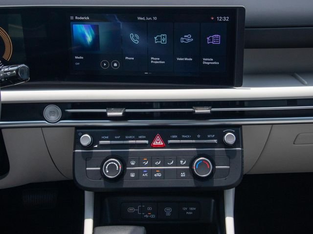 Certified Used 2026 Gray Hyundai SE image 21