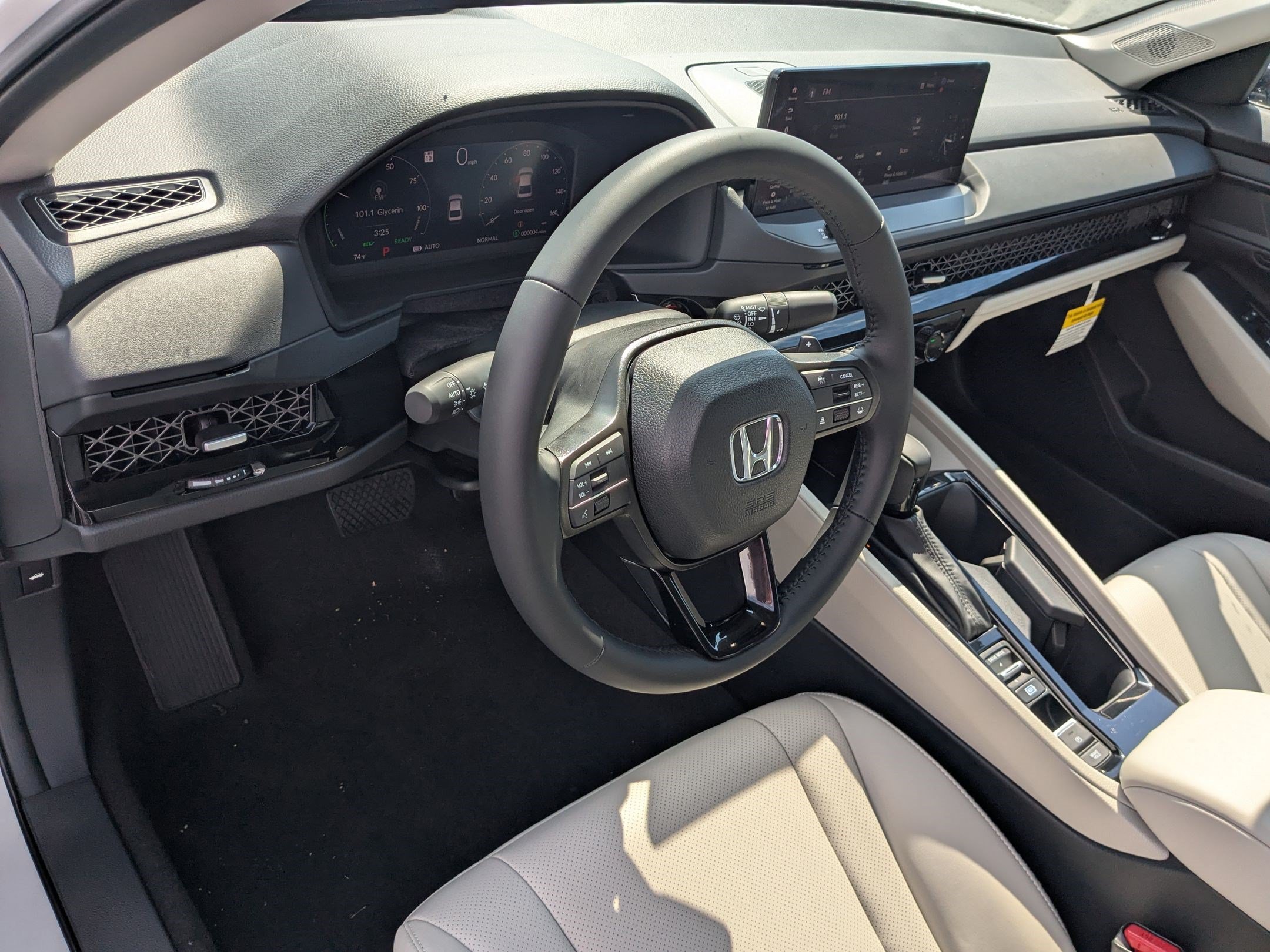 New 2026 Platinum White Pearl Honda EX-L image 12