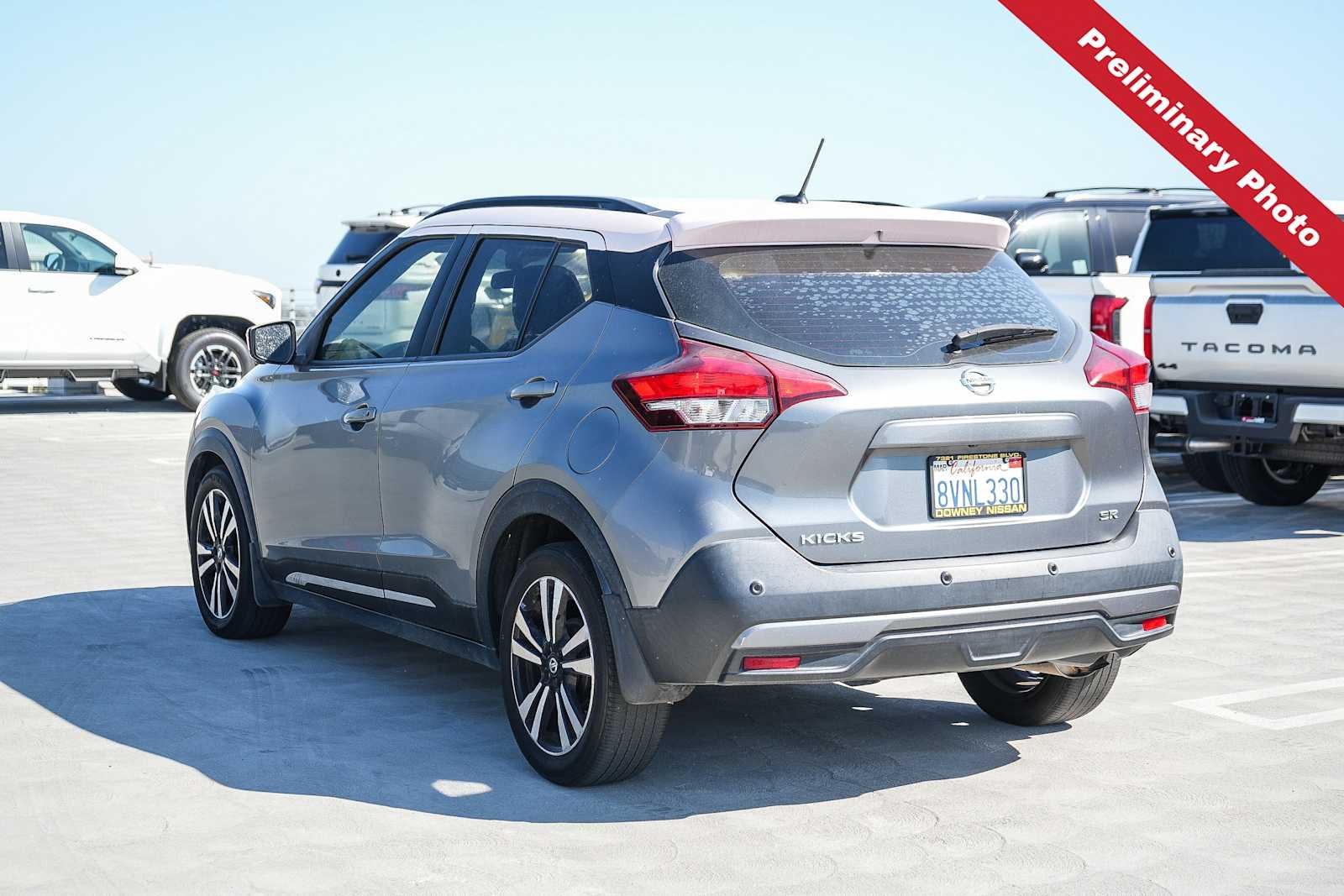 Used 2020 Gun Metallic/Monarch Orange Nissan SR image 8