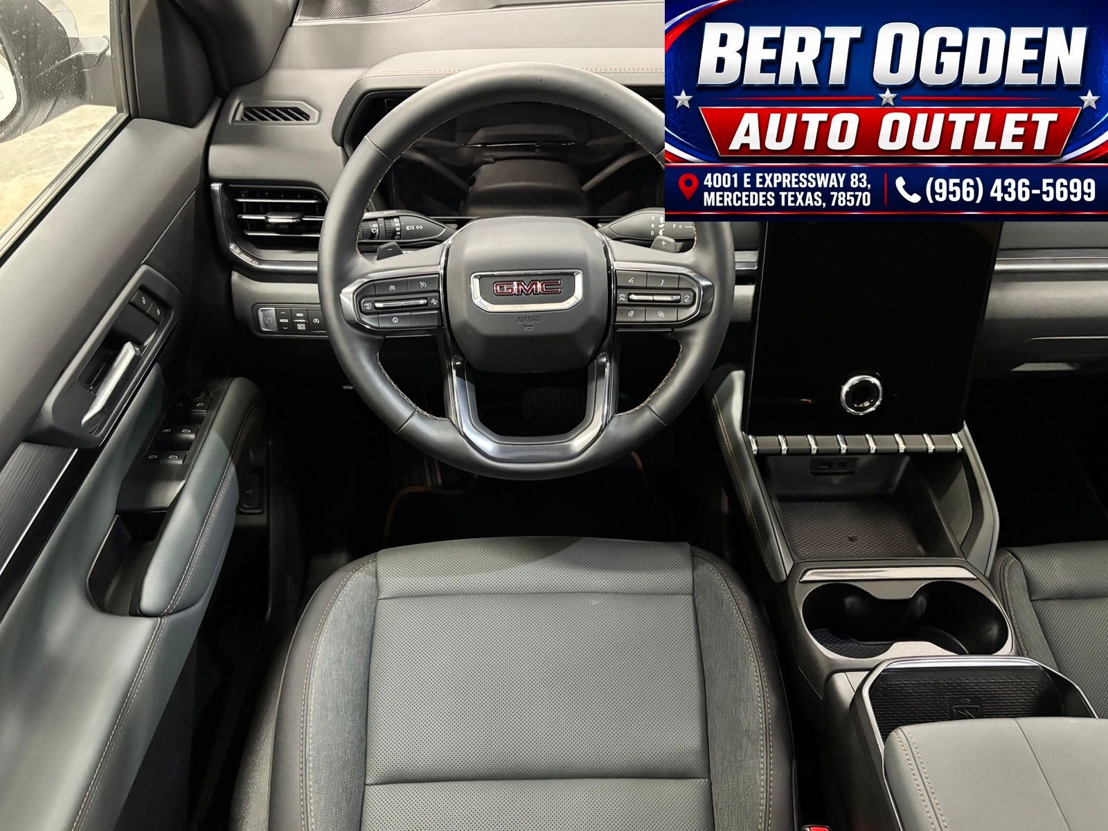 Used 2026 White GMC AT4 image 13