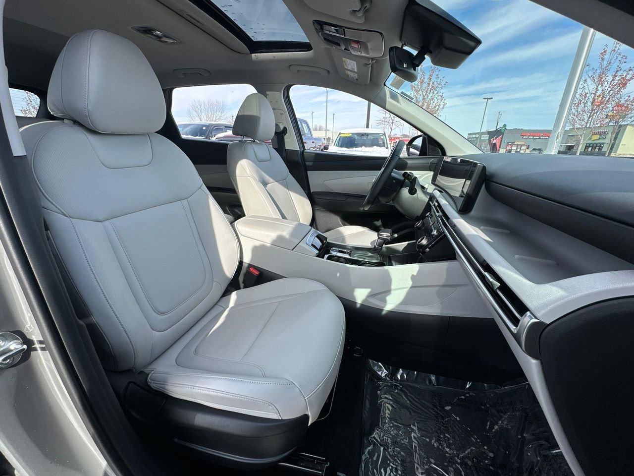 2025 Hyundai Tucson SEL Convenience - Photo 35