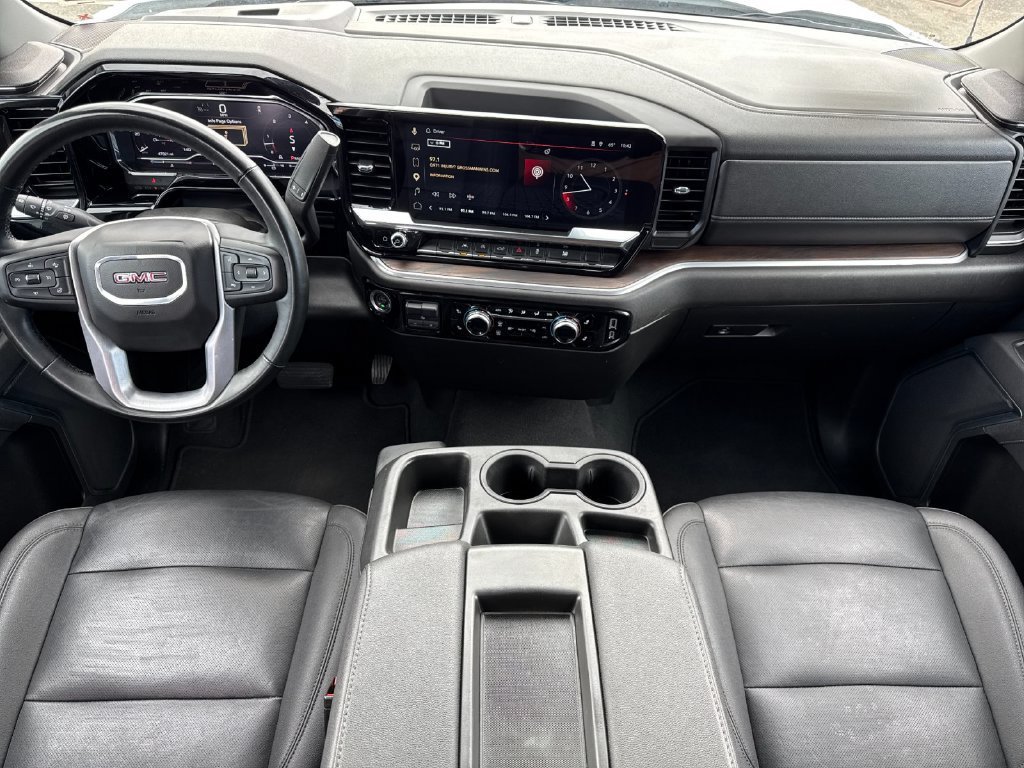 Used 2025 Summit White GMC SLT image 14