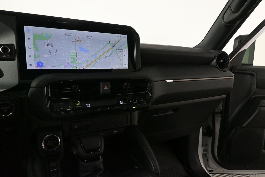 Used 2027 Ice Cap Toyota BASE image 13