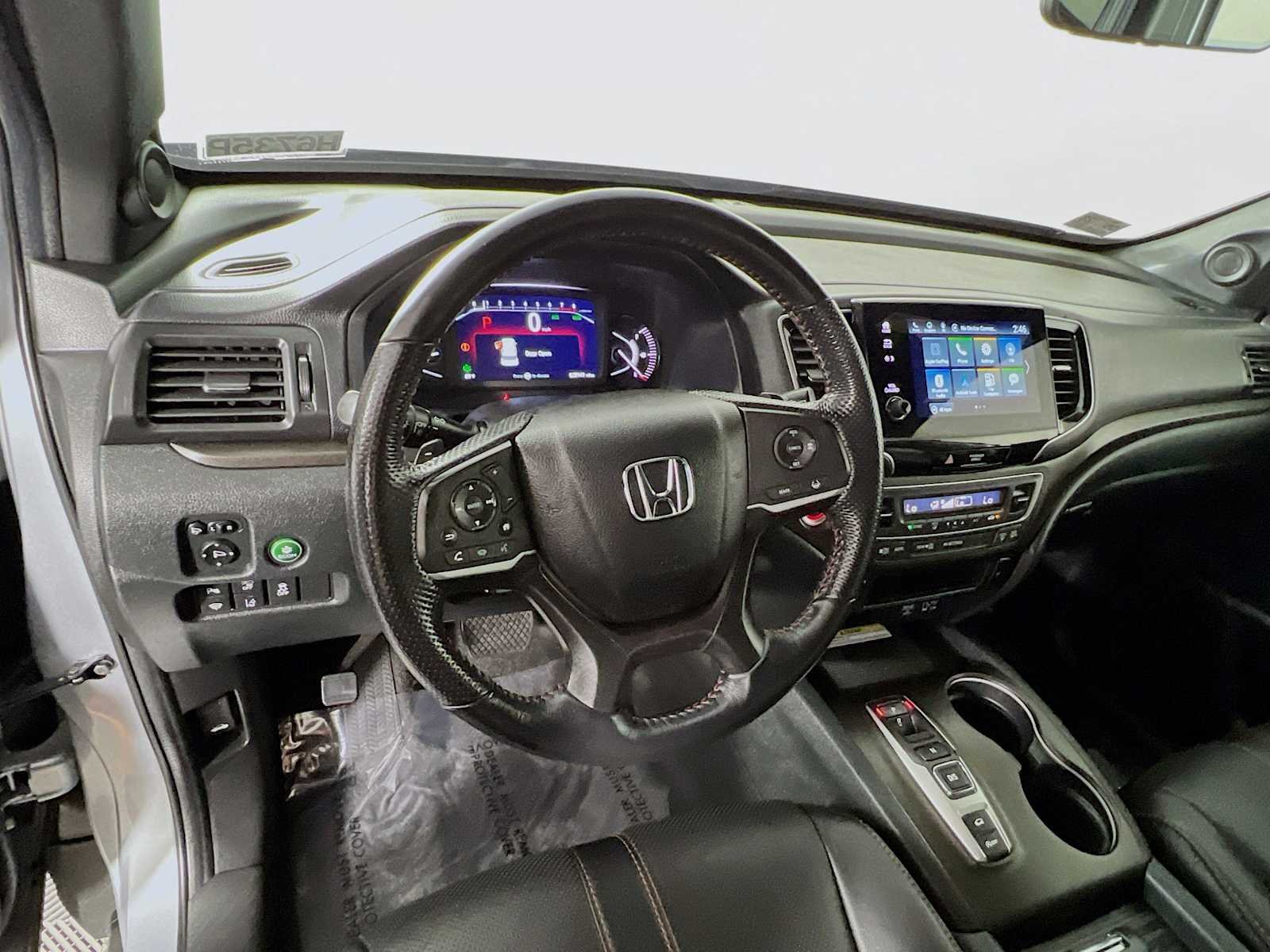 Used 2023 Lunar Silver Metallic Honda TrailSport image 7