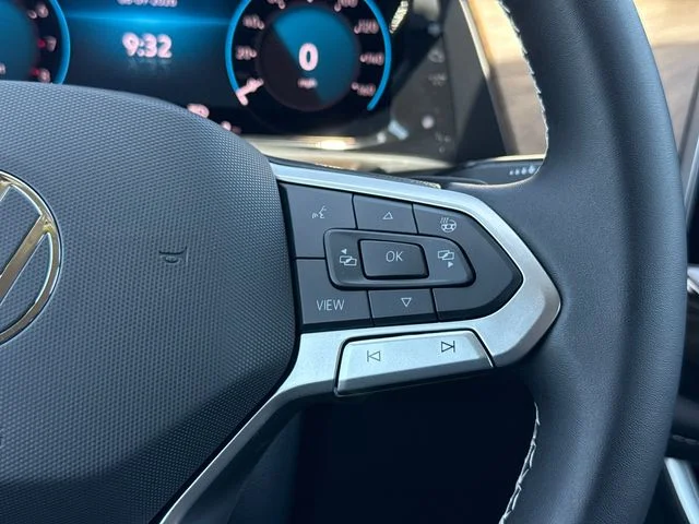 New 2026 Deep Black Pearl Volkswagen 2.0T SE image 35