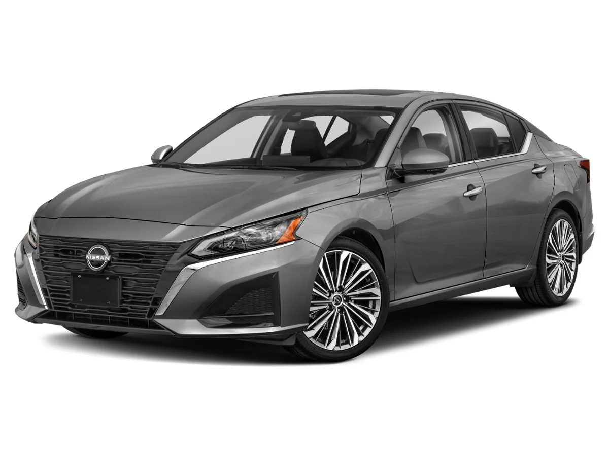 Used 2023 White Nissan 2.5 SL image 1