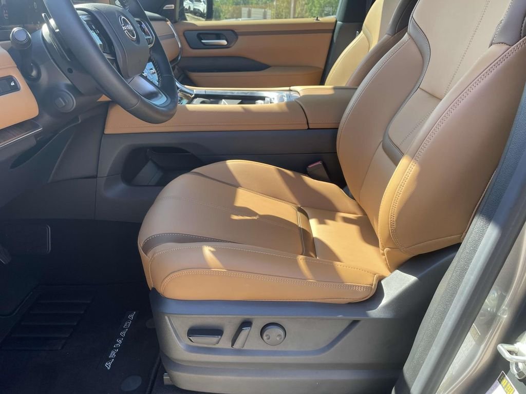2025 Nissan Armada SL - Photo 15