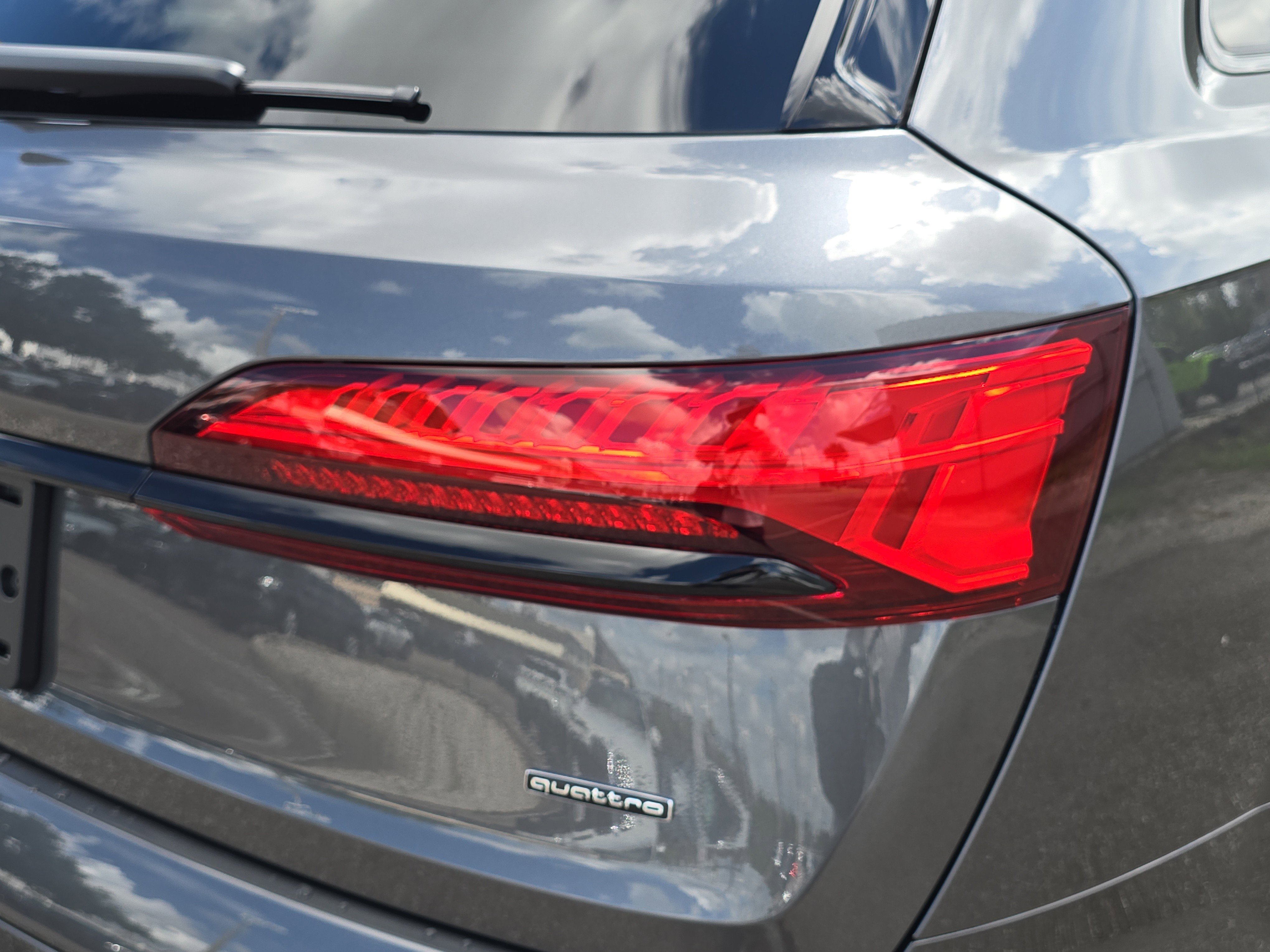 2025 Audi Q7 Prestige - Photo 7