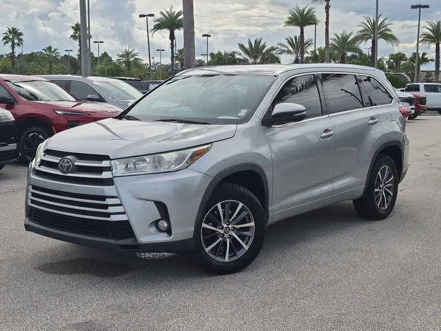 2018 Toyota Highlander SE