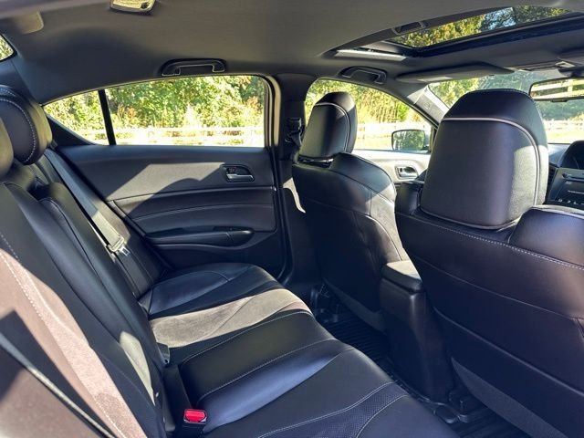 Used 2021 Apex Blue Pearl Acura Premium and A-SPEC Packages image 19