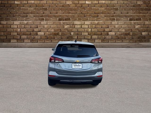2024 Chevrolet Equinox LT photo 4