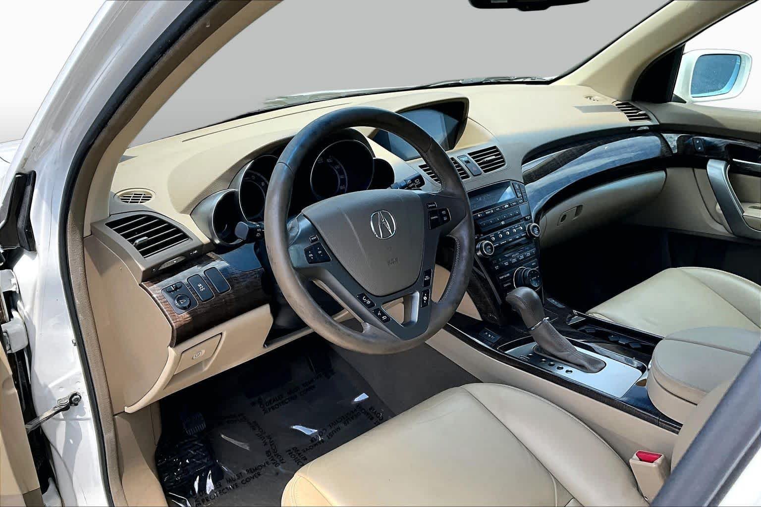 Used 2012 Aspen White Pearl II Acura Tech/Entertainment Pkg image 17