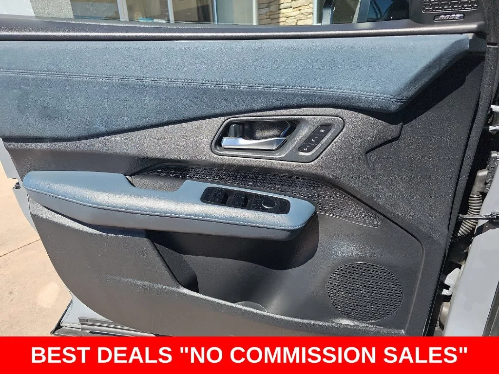 Used 2023 Gray Nissan PLATINUM+ e-4ORCE image 28