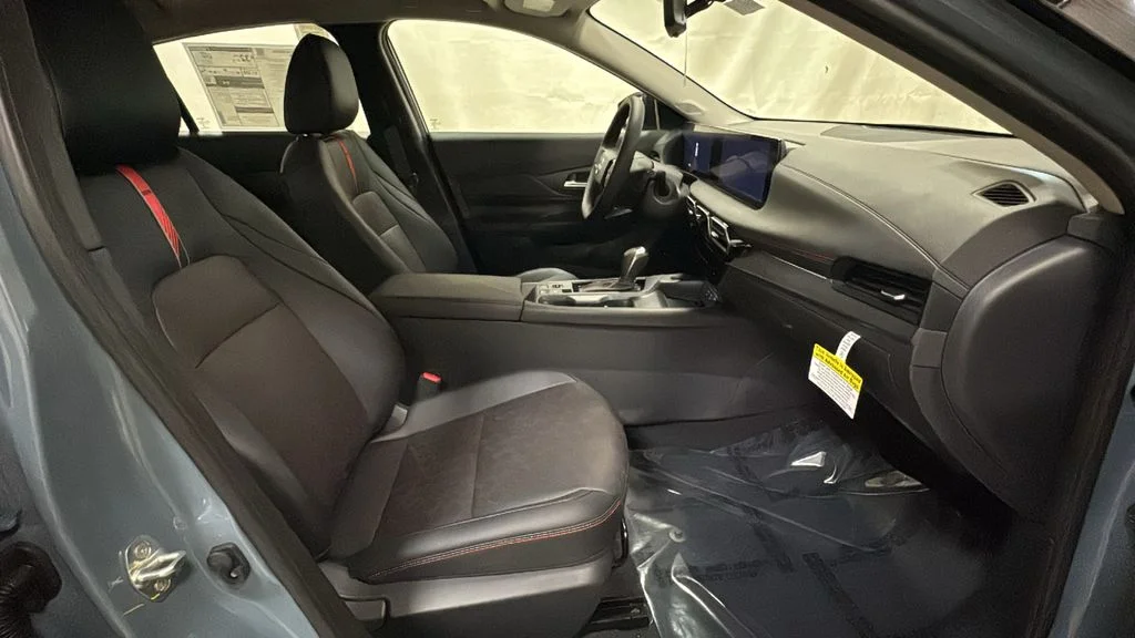 New 2026 Gray Nissan SR image 10