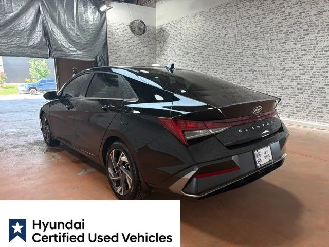 Certified Used 2025 Abyss Black Hyundai SEL Convenience image 6