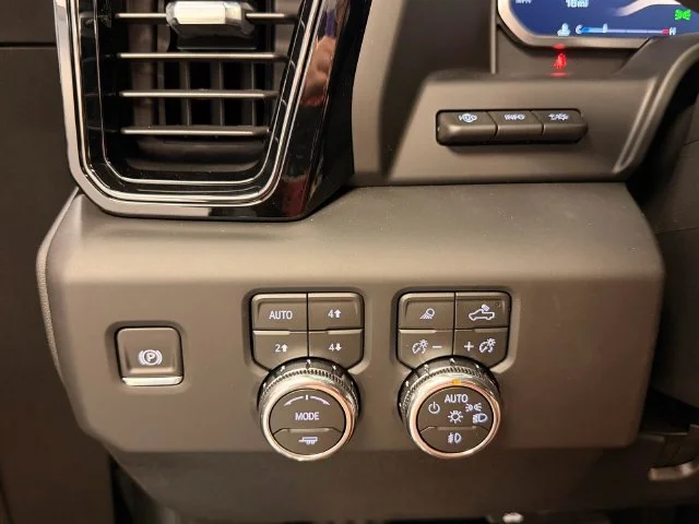 New 2026 Sterling Metallic GMC AT4 image 30