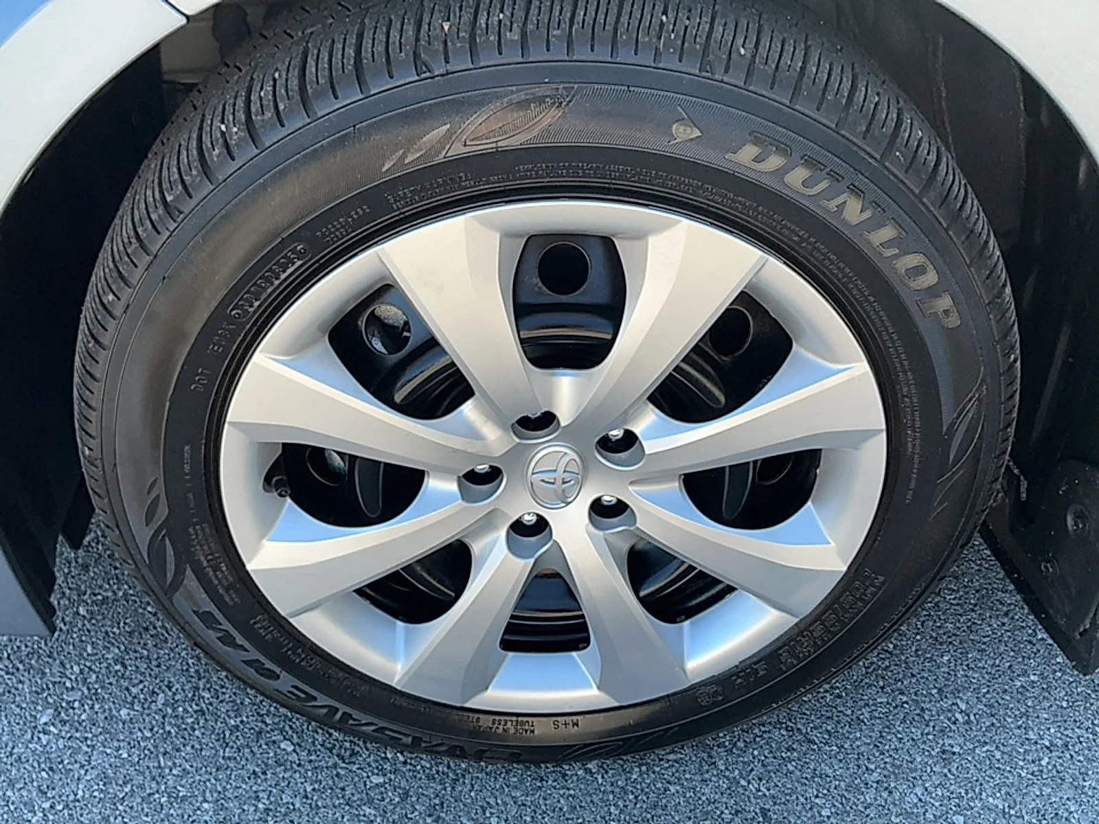 Used 2025 Celestite Toyota LE image 5