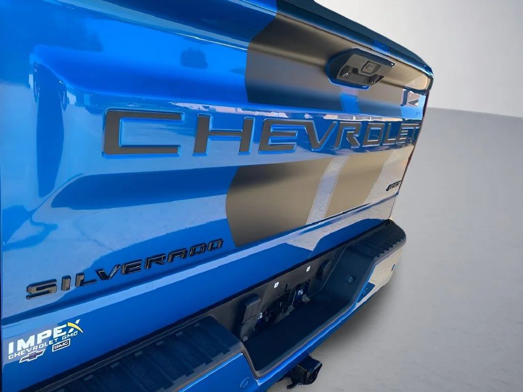 Used 2022 GLACIER BLUE METALLIC Chevrolet RST image 38