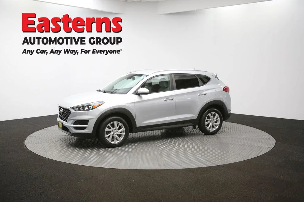 Used 2019 Silver Hyundai Value image 57