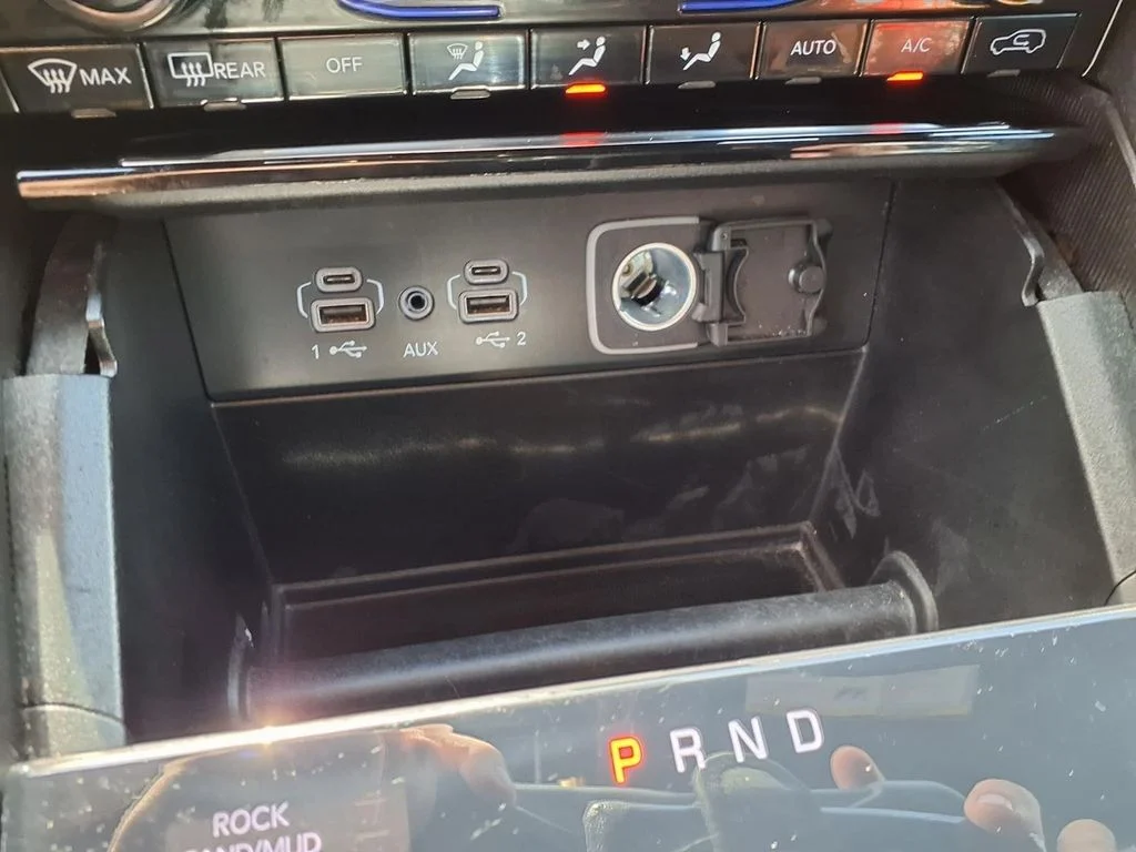 Certified Used 2024 Gray Jeep 4xe image 9