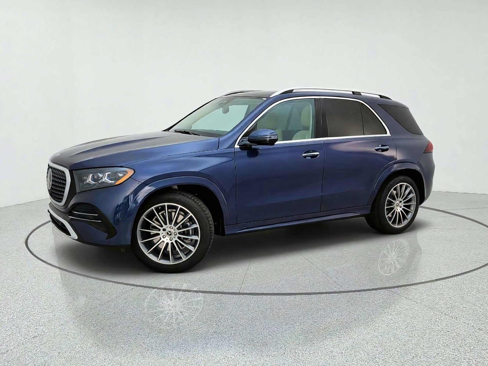 New 2027 Twilight Blue Metallic Mercedes-Benz GLE 350 4MATIC® SUV image 15