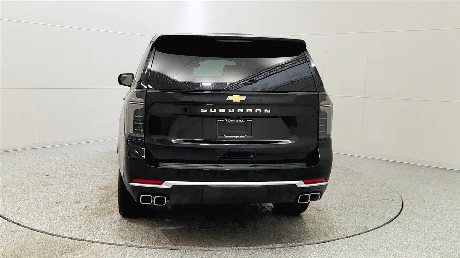 2026 Chevrolet Suburban High Country - Photo 6