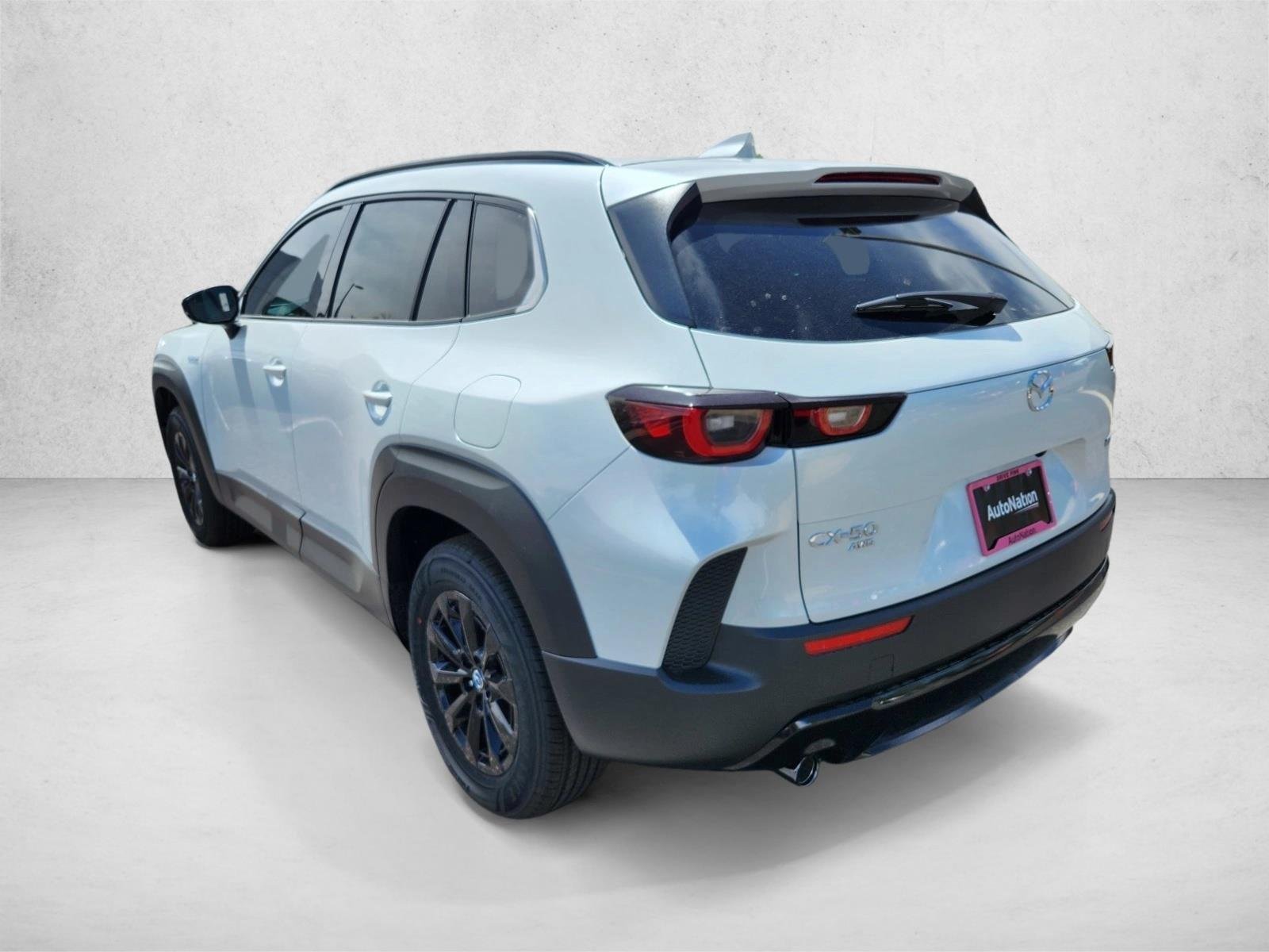 2026 Mazda CX-50 Premium - Photo 3