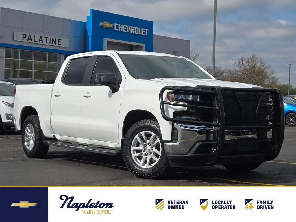 Used 2020 SUMMIT WHITE Chevrolet LT image 1