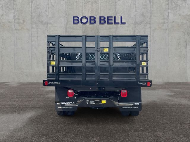 2025 Ford F-450 Super Duty Chassis Cab XL - Photo 4