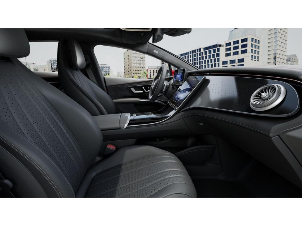 Certified Used 2023 MANUFAKTUR Cardinal Red Metallic Mercedes-Benz 450 4MATIC® image 4